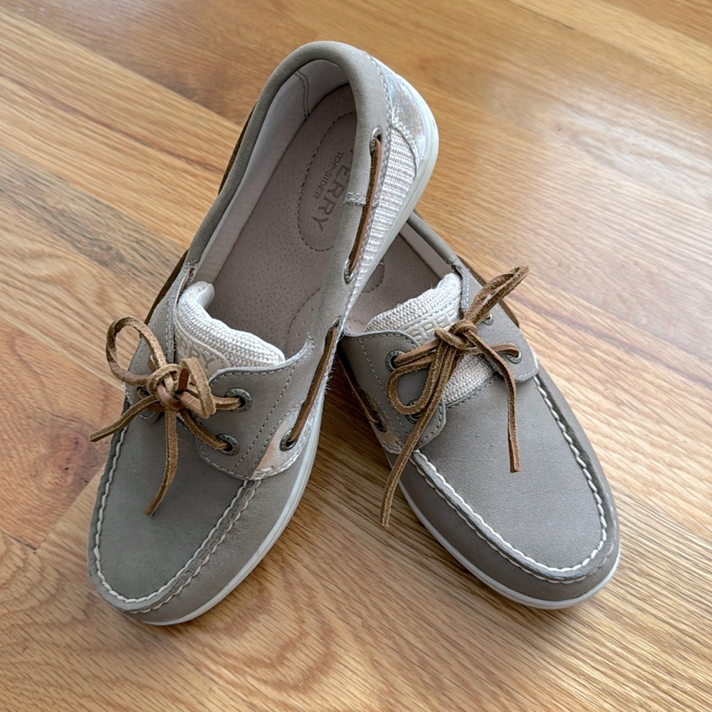 WOMEN'S SPERRY KOIFISH METALLIC BOAT SHOES SZ 6.5M TAUPE